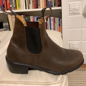 Blundstone Heeled Boots - size US 8.5 Women’s